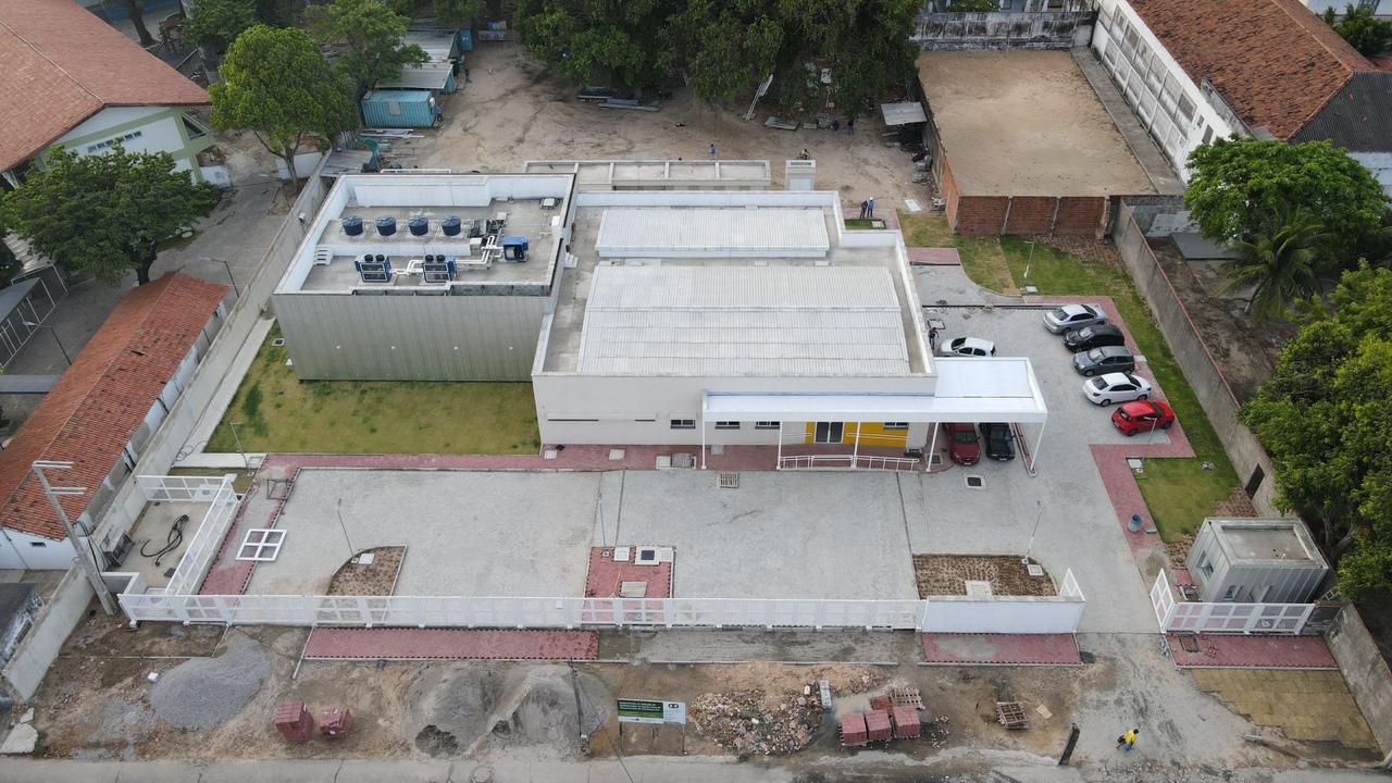 Instalação dos Novos Chillers Refrigenew no Hospital de Oncologia de Fortaleza